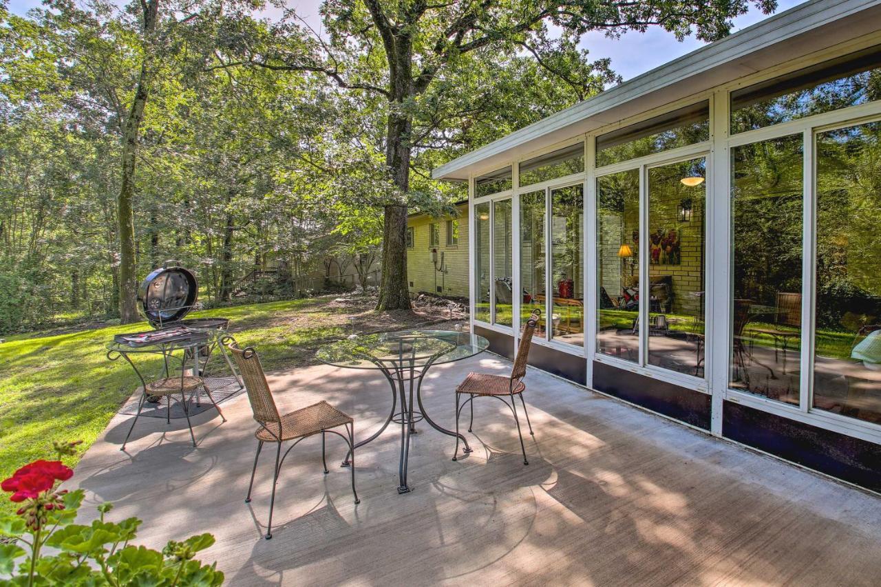 Charming Hot Springs Home With Sunroom And Yard Exterior photo